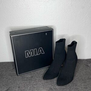MIA Black Knit Heeled Boots